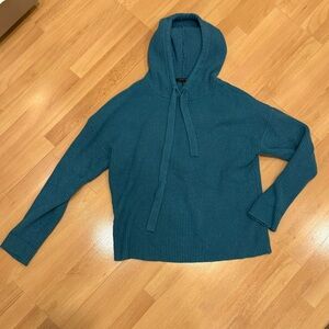Cyrus Teal crew Neck Sweater with hood